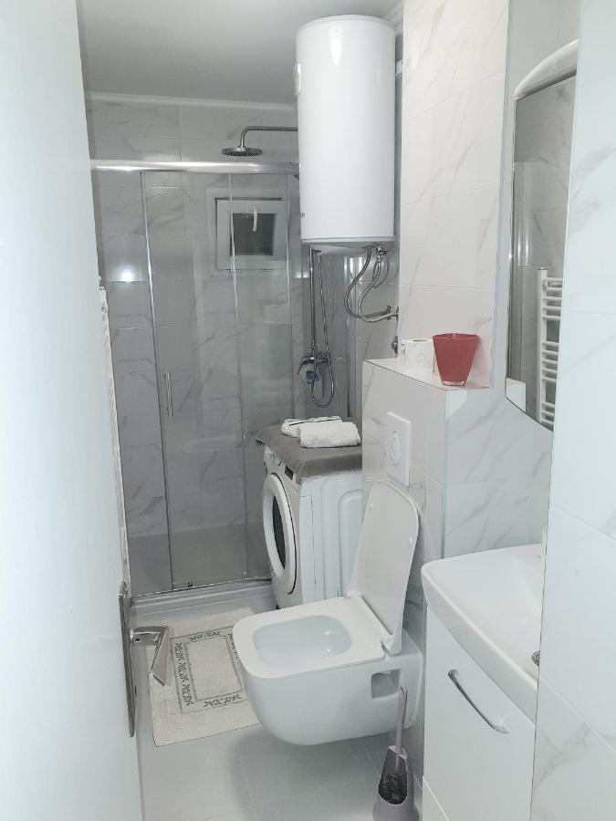 Apartman Oli ซาราเยโว ภายนอก รูปภาพ