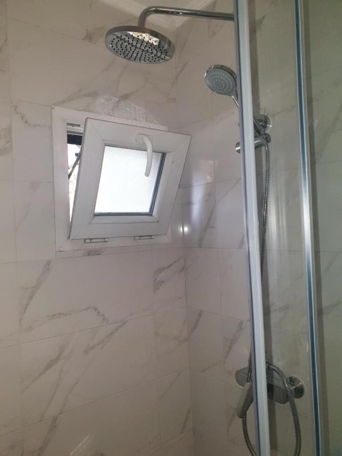 Apartman Oli ซาราเยโว ภายนอก รูปภาพ
