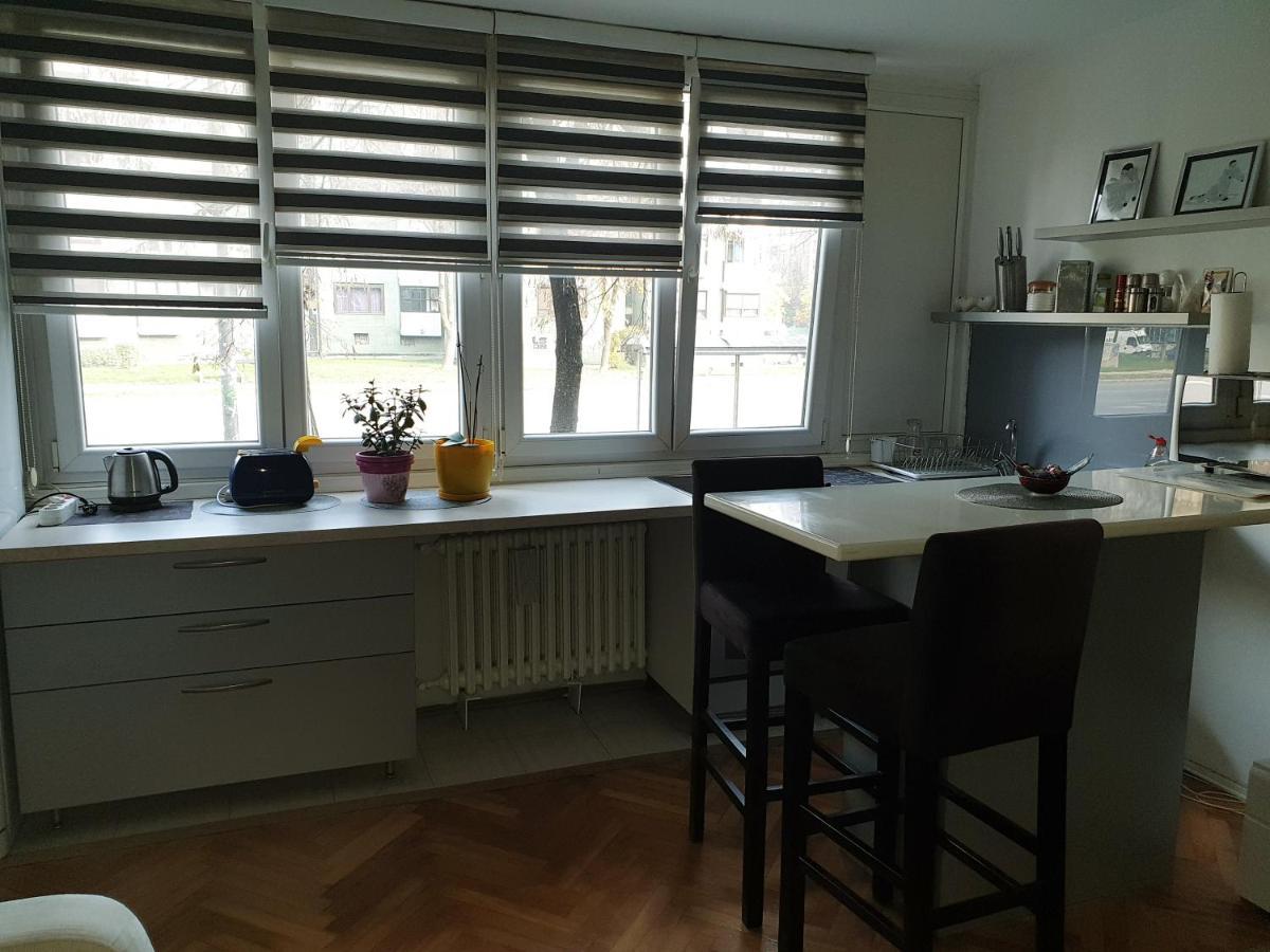 Apartman Oli ซาราเยโว ภายนอก รูปภาพ